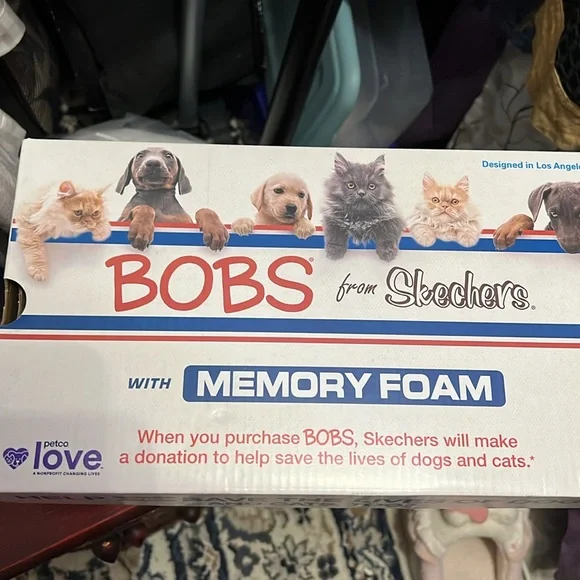 Woman Skechers Bobs Mountain Muse Fur Skipper Shoes 113791 Color Black Brand New - Picture 5 of 6